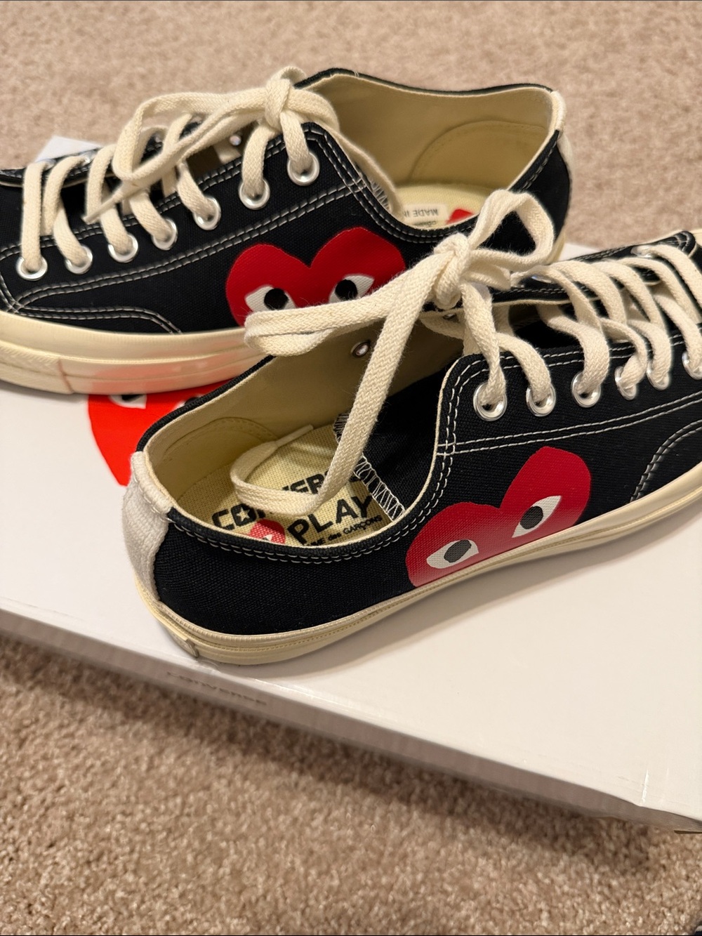 Converse PLAY Comme des Garcons Low-Top Sneakers in Black with Red Heart